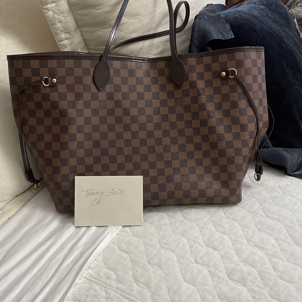 Louis Vuitton GM Neverfull